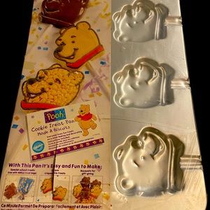 Vintage Wilton Winnie the Pooh cakepop baking tray
